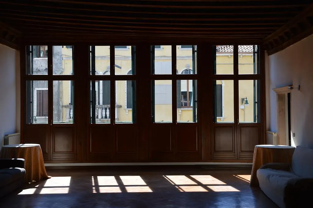 Dorso Duro Apartment Venice Italy
